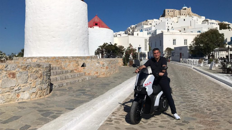Το Seat MO eScooter 125 συμμετέχει στον εξηλεκτρισμό της Αστυπάλαιας