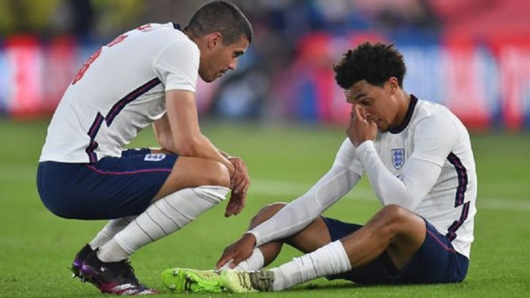 Αγγλία: Χάνει το Euro ο Αλεξάντερ-Άρνολντ