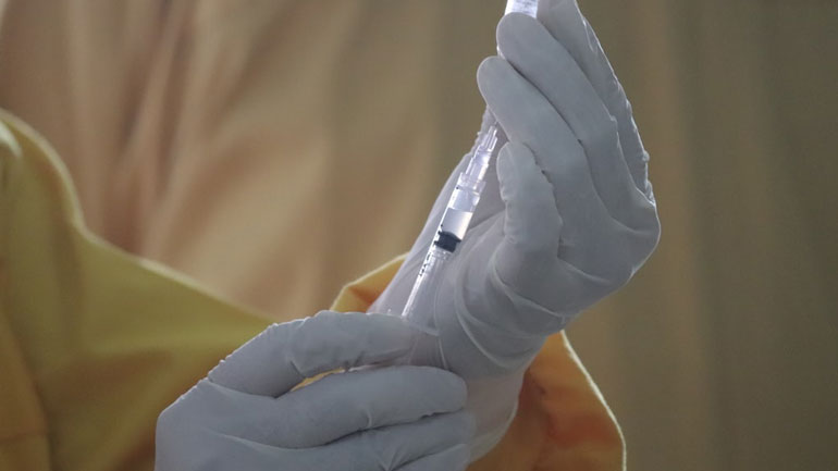 Μυτιλήνη: Ξεκίνησε ο εμβολιασμός αιτούντων άσυλο, προσφύγων και μεταναστών