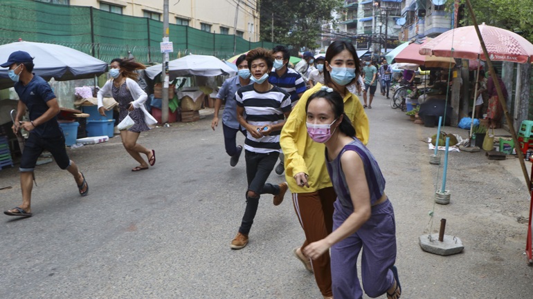 Μια εστία της επιδημίας εξαπλώνεται στα σύνορα της Μιανμάρ με την Ινδία