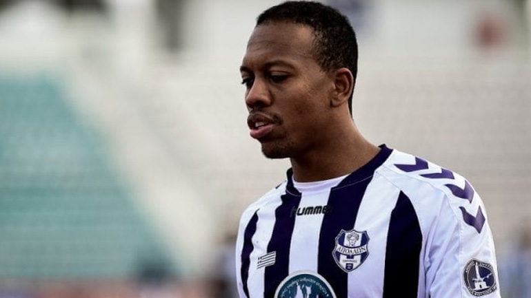 Ο Απόλλων Σμύρνης ανανέωσε για ένα χρόνο το συμβόλαιο του Ντομίνγκες