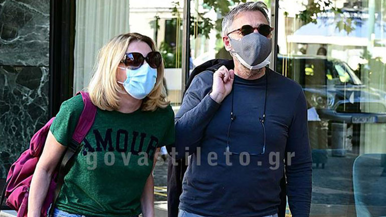 Θοδωρής Αθερίδης-Σμαράγδα Καρύδη: Βόλτα στο κέντρο της πόλης!