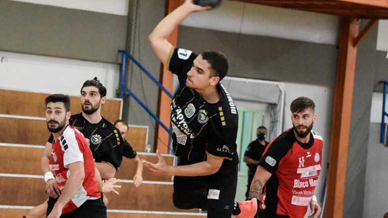 Χάντμπολ: Με το… δεξί ο Διομήδης Άργους στα πλέι οφ, 26-22 τη Δράμα