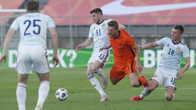 Ολλανδία: Ανησυχία για Ντε Λιχτ