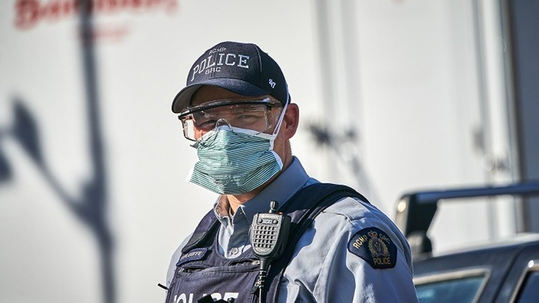 Καναδάς: Νεαρός οδηγός παρέσυρε οικογένεια μουσουλμάνων – Τέσσερις νεκροί