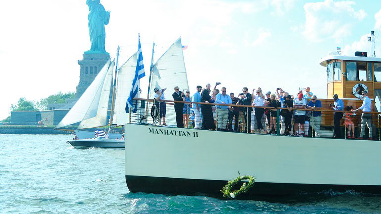 Sail to Freedom: Η Νέα Υόρκη γιόρτασε με μεγαλοπρέπεια τα 200 χρόνια από την Ελληνική Επανάσταση