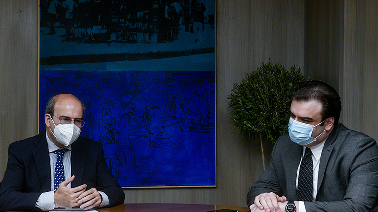 Το πρώτο εξάμηνο του 2022 η ψηφιακή κάρτα εργασίας – Πώς θα λειτουργεί