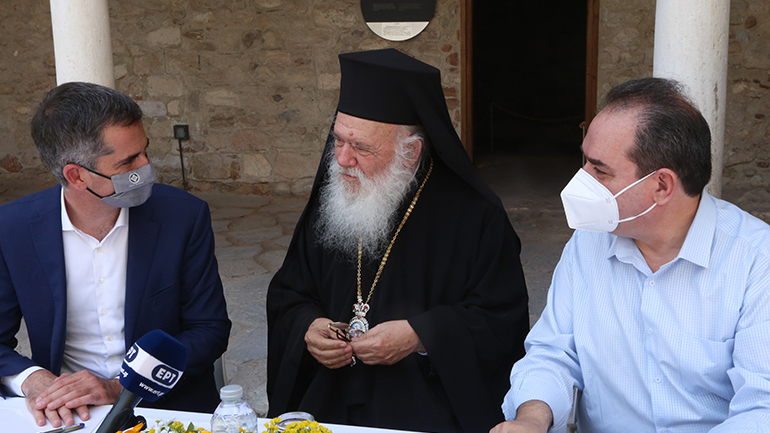 Το σπίτι της Λέλας Καραγιάννη μετατρέπεται σε κέντρο απασχόλησης για παιδιά