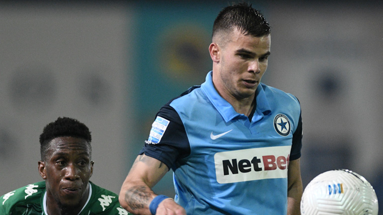 Παρέμεινε στον Ατρόμητο ο Χαρίσης