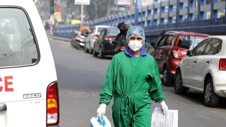 Ινδία: Δεκαοκτώ νεκροί από πυρκαγιά σε εργοστάσιο χημικών
