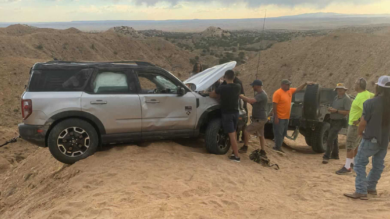 Για να φτιάξει το αυτοκίνητο θα χρειαστεί αρκετά χρήματα.