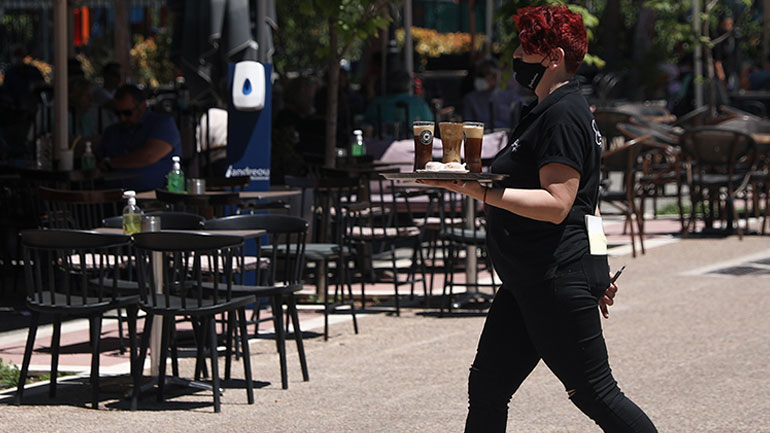 Μουσική στην εστίαση από το Σαββατοκύριακο