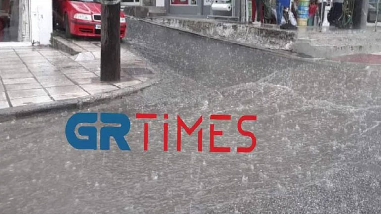 «Άνοιξαν οι ουρανοί» στη Θεσσαλονίκη