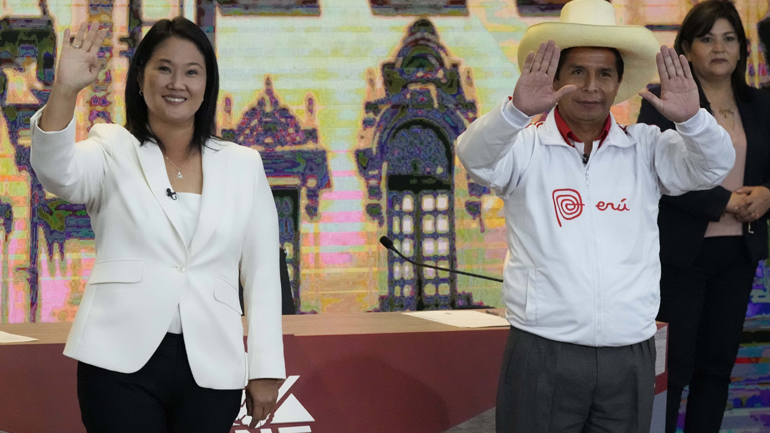 Προεδρικές εκλογές στο Περού: Μάχη στήθος με στήθος δίνουν Πέδρο Καστίγιο και Κέικο Φουχιμόρι