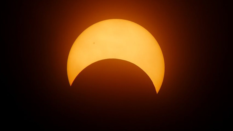 Δακτυλιοειδής ηλιακή έκλειψη στις 10 Ιουνίου, η οποία όμως δεν θα είναι ορατή από την Ελλάδα