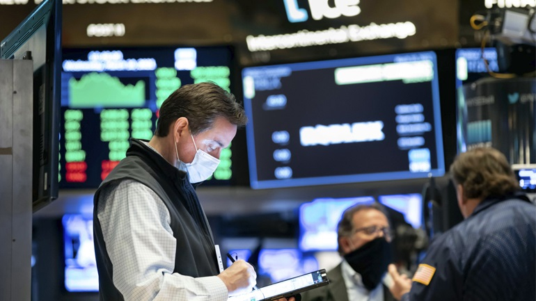 Μεικτά πρόσημα στη Wall Street