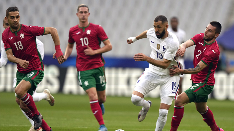 Η Γαλλία νίκησε 3-0 τη Βουλγαρία με το μυαλό στον Μπενζεμά