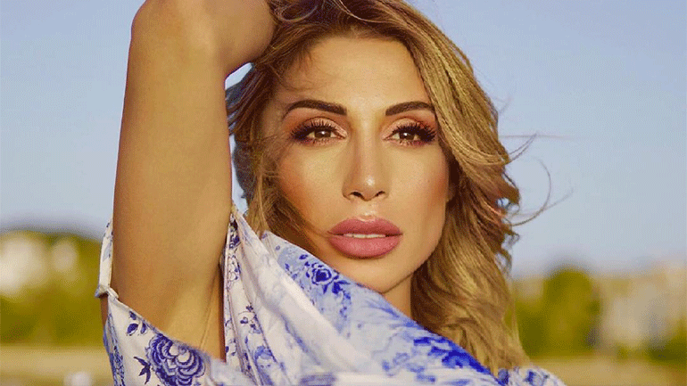 Mια αγκαλιά τραγούδια για τη Μαρία Καρλάκη