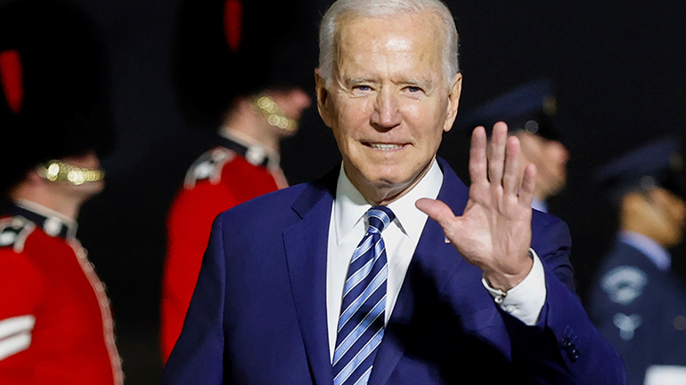 Οι ΗΠΑ θα δωρίσουν 500 εκατομμύρια δόσεις του εμβολίου της Pfizer σε φτωχές χώρες