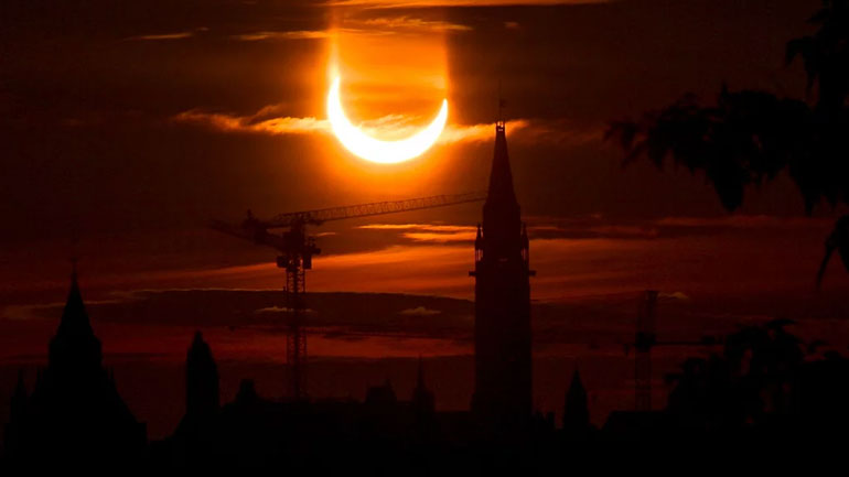 Ολοκληρώθηκε η δακτυλιοειδής ηλιακή έκλειψη-Μαγικές εικόνες