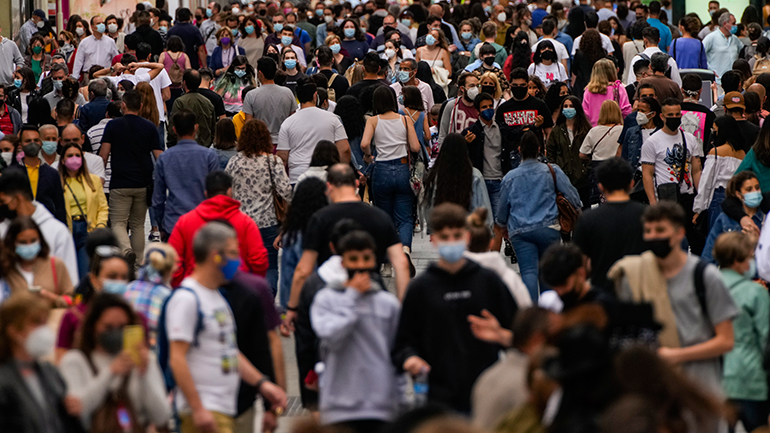 Ο ΠΟΥ προειδοποιεί: Υψηλός κίνδυνος έξαρσης του Covid στην Ευρώπη το φθινόπωρο