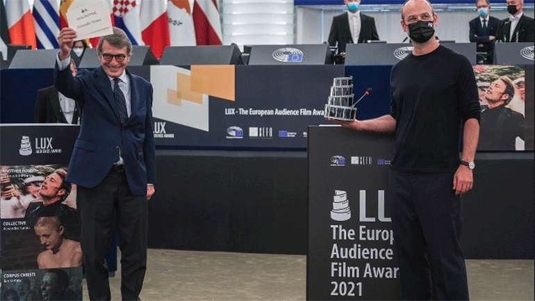 Στην ταινία «Collective» το Βραβείο Κοινού LUX 2021