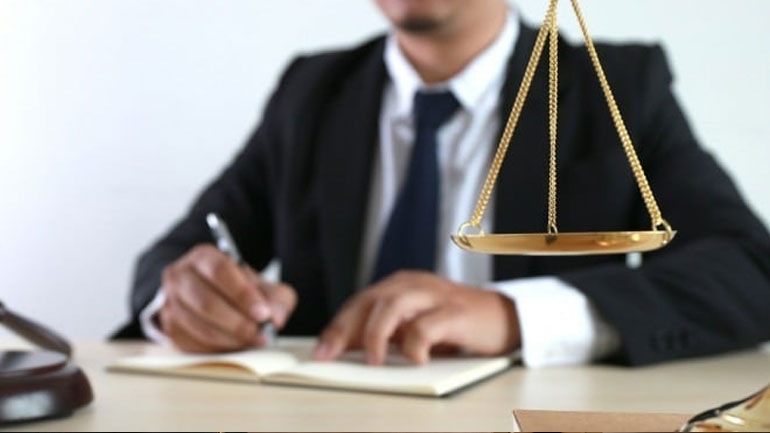 Κάθετα αντίθετοι οι δικηγόροι στο νομοσχέδιο για τα εργασιακά