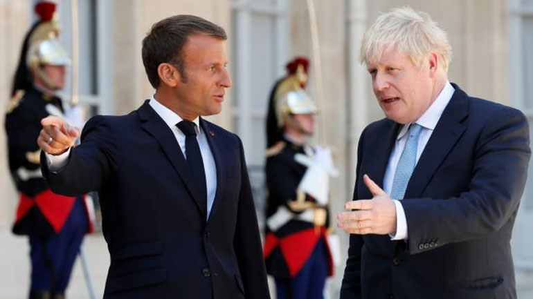 Μακρόν προς Τζόνσον: Κράτα τον λόγο σου στη συμφωνία του Brexit
