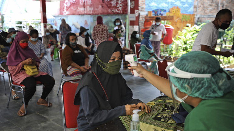 Ινδονησία: Σχεδόν 7.500 κρούσματα κορωνοϊού σε 24 ώρες