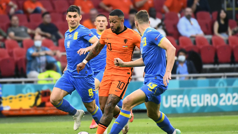 Ματσάρα στο Άμστερνταμ με νικήτρια την Ολλανδία, 3-2 την Ουκρανία