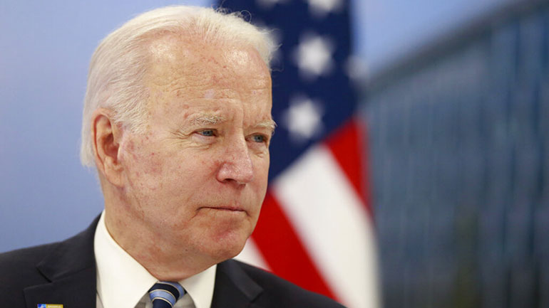 Μπάιντεν στους Ευρωπαίους: “Οι ΗΠΑ είναι εδώ”