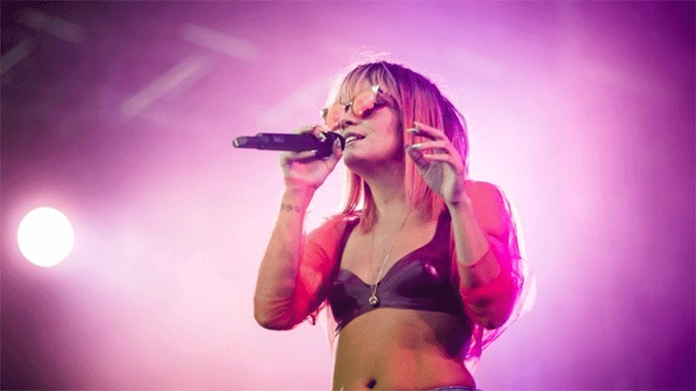 Η Λίλι Άλεν θα κάνει ντεμπούτο στο West End σε υπερφυσικό θρίλερ