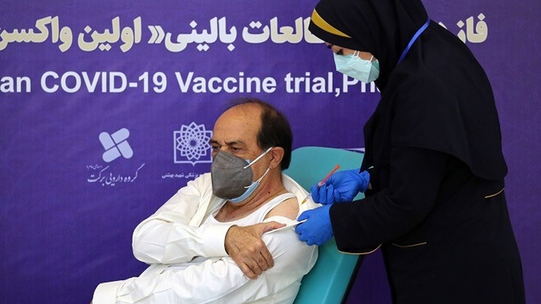 Ιράν: Οι Αρχές δίνουν άδεια χρήσης έκτακτης ανάγκης στο τοπικό εμβόλιο Barekat