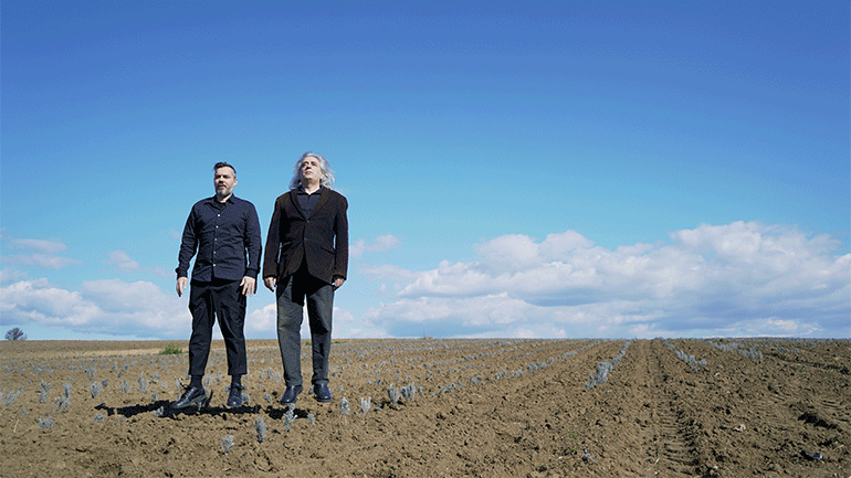 Γιάννης Αγγελάκας – Νίκος Βελιώτης – Λύκοι Λάιβ στο Βεάκειο Θέατρο Πειραιά