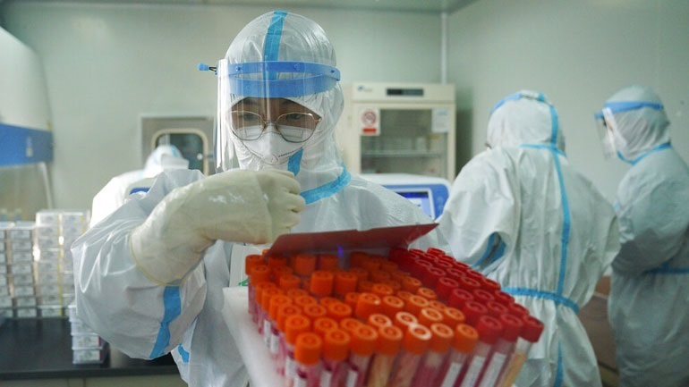 Η ανάρρωση από Covid-19 προκαλεί διαρκή ανοσοπροστασία