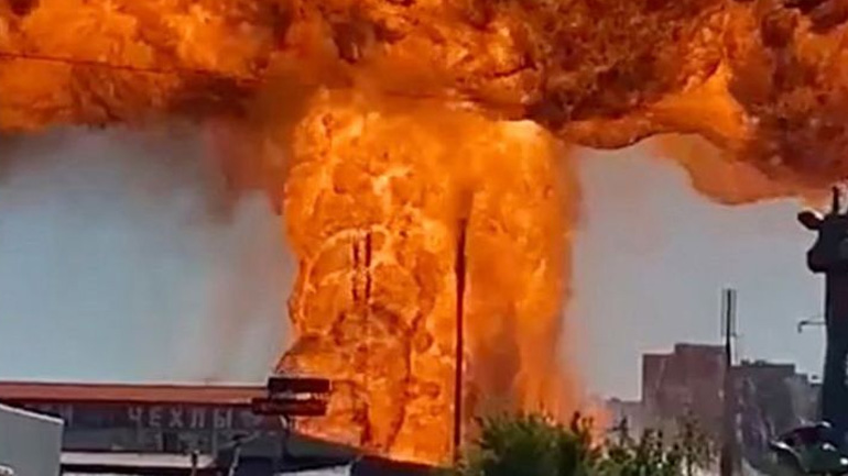 Μεγάλη έκρηξη βενζινάδικου (Ρωσία)