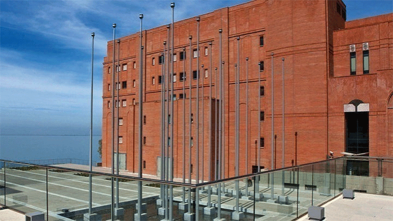 Καλοκαίρι στο Μέγαρο με 13 παραγωγές και σινεμά με θέα