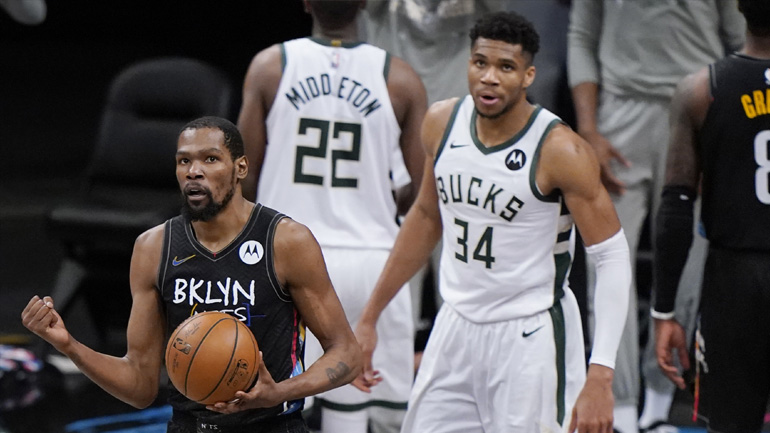 Αντετοκούνμπο: «Ο Ντουράντ είναι ο κορυφαίος παίκτης στον κόσμο αυτή τη στιγμή»