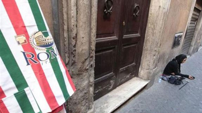 Ιταλία: Σε συνθήκες απόλυτης φτώχειας το 9,4% των Ιταλών