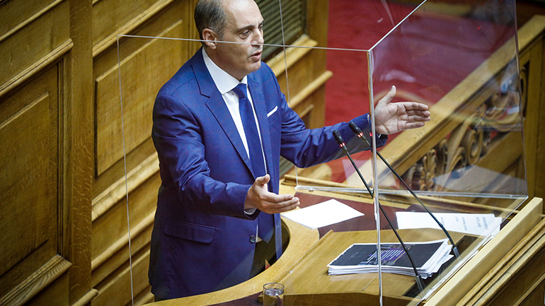 Βελόπουλος: Βασική αρχή του νομοσχεδίου είναι η ανάπτυξη με φτηνή εργασία