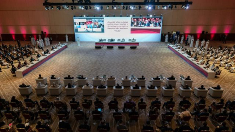 Οι συνομιλίες της κυβέρνησης του Αφγανιστάν με τους Ταλιμπάν ξανάρχισαν στο Κατάρ