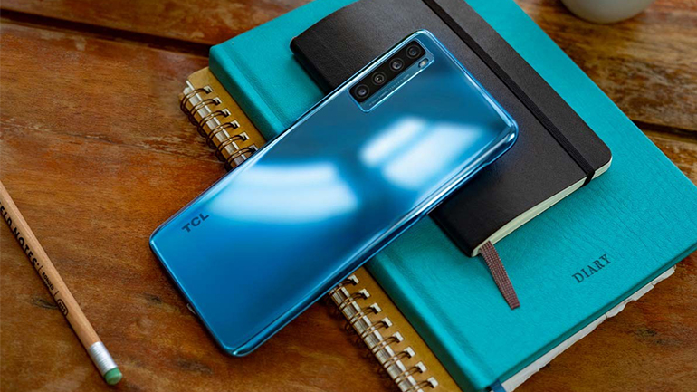 Το νέο TCL 20L έφτασε αποκλειστικά στα καταστήματα Vodafone