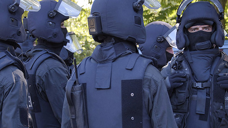 Γερμανία: Δεκάδες αστυνομικοί συμμετείχαν σε συζητήσεις οπαδών της άκρας δεξιάς στο Διαδίκτυο