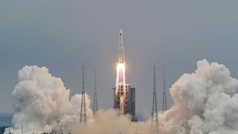 Η Κίνα επιβεβαιώνει ότι θα εκτοξευθεί επανδρωμένη αποστολή προς τον διαστημικό της σταθμό