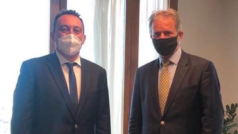 Συνάντηση Κ. Βλάση με τον πρέσβη της Ουγγαρίας Συνάντηση Κ. Βλάση με τον πρέσβη της Ουγγαρίας