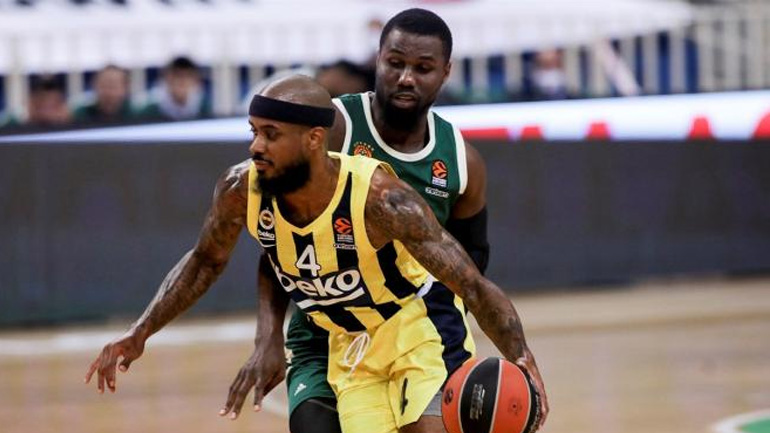 Μπάσκετ: Η Φενερμπαχτσέ ανακοίνωσε την αποχώρηση έξι παικτών