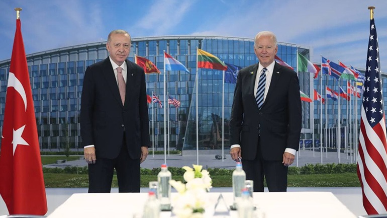 ΗΠΑ: Δεν επιτεύχθηκε λύση για τους S-400 κατά τη συνάντηση Μπάιντεν-Ερντογάν