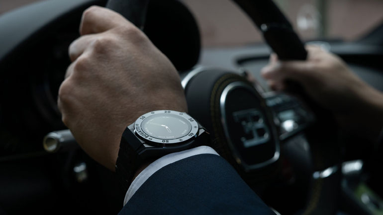 Πόσο κοστίζει το smartwatch της Bugatti;