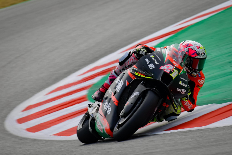 Ψάχνει να βρει το κάτι παραπάνω ο Aleix Espargaro για να φέρει ένα καλό αποτέλεσμα με την Aprilia.