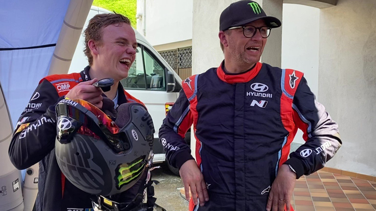 O μικρός Solberg πήγε βόλτα τον μπαμπά!